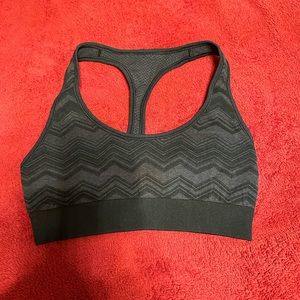 Classic Lulu sports bra with Chevron